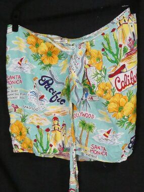 ALFRED California Pacific Novelty Print Wrap Skirt - size small